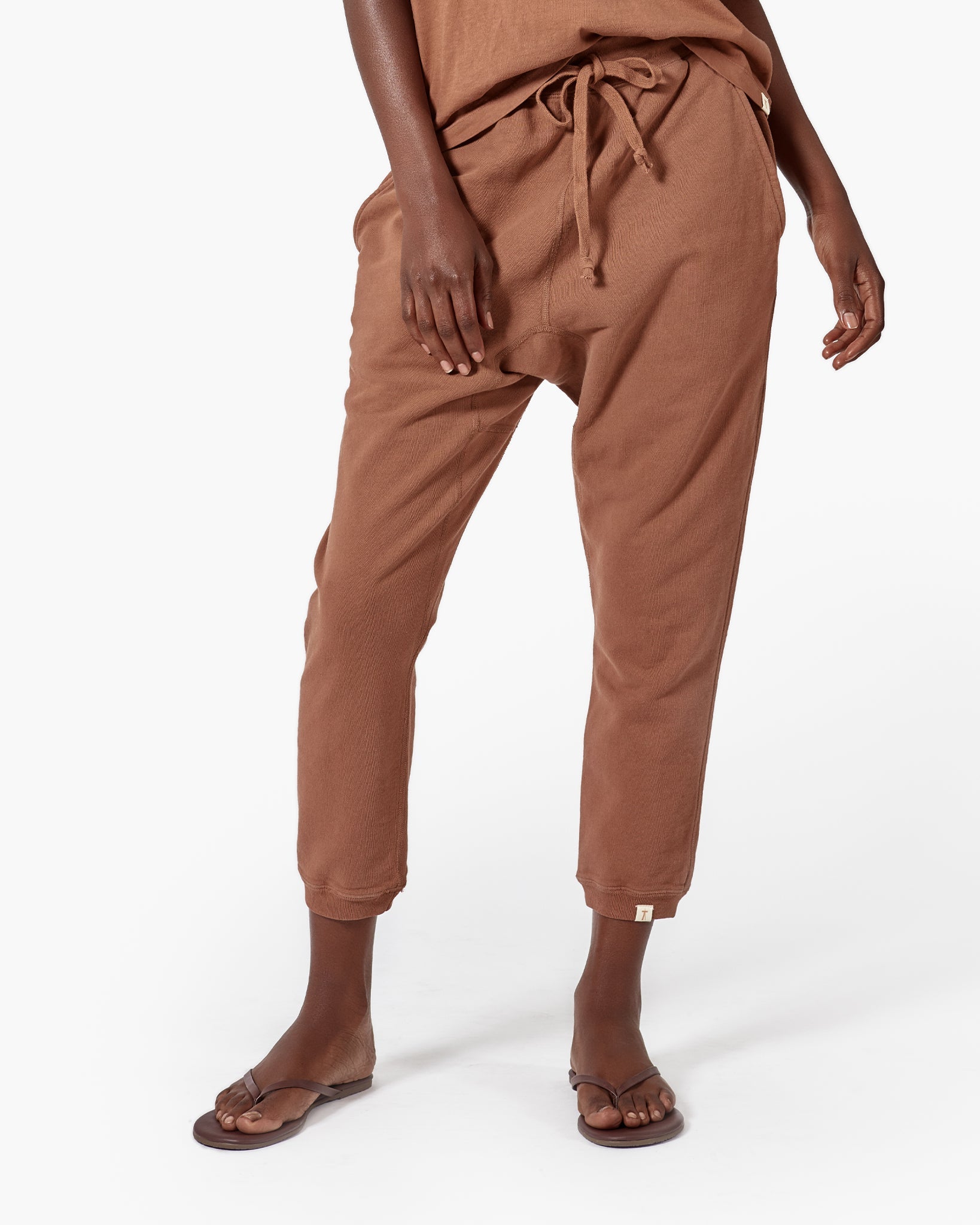 Women's TKEES Core Jogger Brown | 97156WJVZ