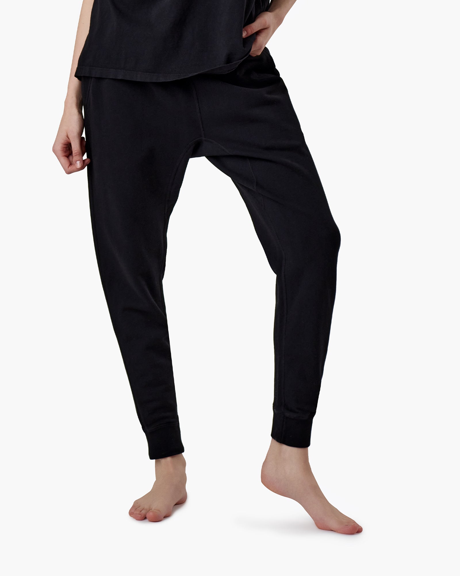 Women's TKEES Core Sport Jogger Black | 49137PIKL